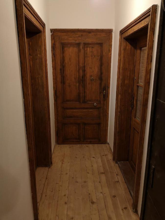 Vila Veselova, Ljubljana City Center Hostel Ngoại thất bức ảnh